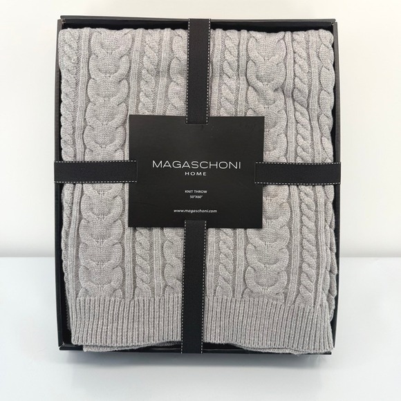 Magaschoni Other - Magaschoni Cable Knit Sweater Throw Blanket 50" X 60" Gray Heather NWT Gift Box